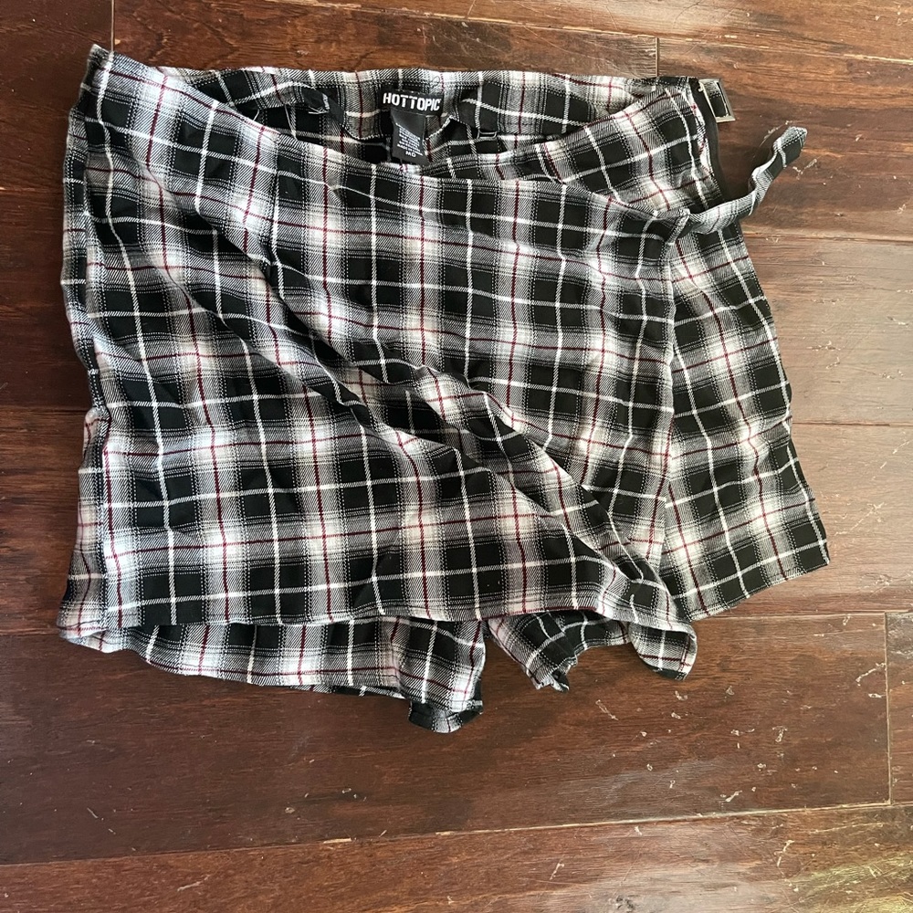 Plaid skirt